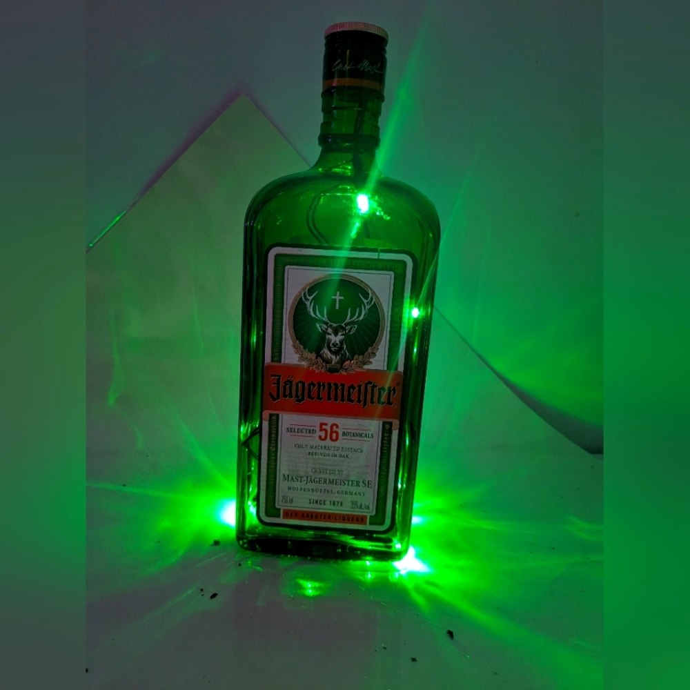 Green battery operated light
